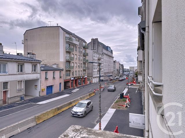 Afficher la photo en grand Appartement T4 à vendre - 4 pièces - 80.3 m2 - BREST - 29 - BRETAGNE - Century 21 Associés Conseils Immobilier